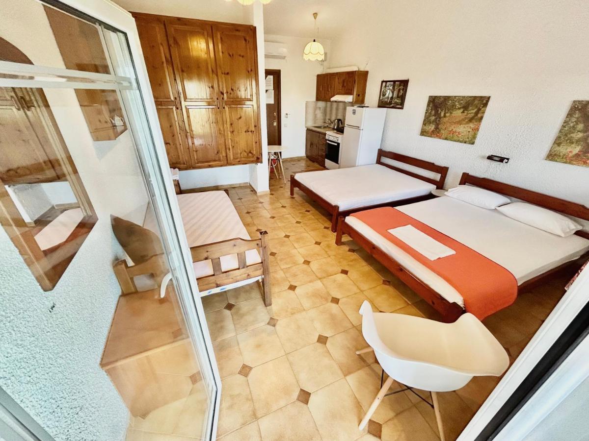 Afitos Villa Kristy Buitenkant foto